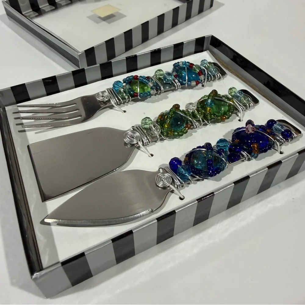 Vintage 90s Set of 3 Blue Green Wire Beaded Charcuterie Board Cheese Serving Set